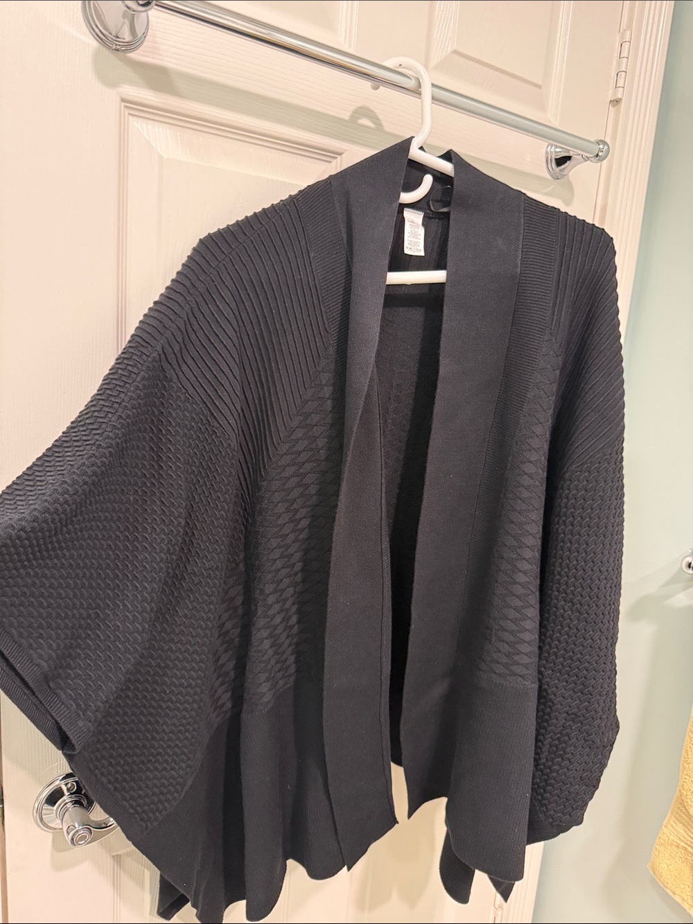 Like New!!! Lululemon athletica Black Knit Wrap Kimono Cardigan